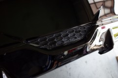  枠の部分は残して内側をくり抜きます。 