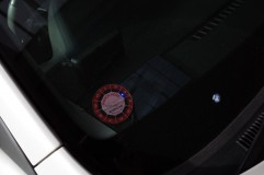  このシステムの優れた点として、4桁の暗証番号で車両を解錠することができます。マリンスポーツを楽しむ方にはもってこいです。 