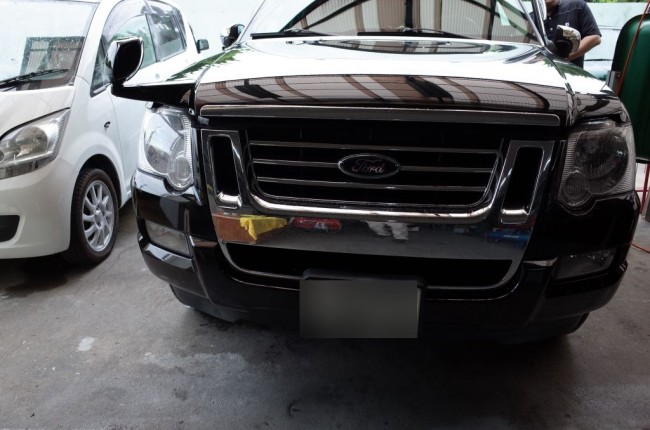 Ford エクスプローラーのヘッドライト加工 Ford エクスプローラーのヘッドライト加工