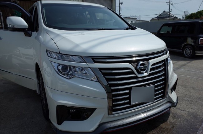   E52NISMOエルグランドのエアコンパネル他スイッチ類のLED色替え（打ち替え）  