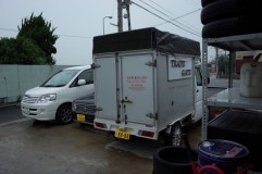  施工前の状態：倉庫代わりに使用しているため完全放置状態 