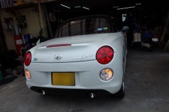 コペン セロのLED交換カスタム テールもウィンカーとバックランプをLEDに交換。ユニットごと外れるので簡単です。