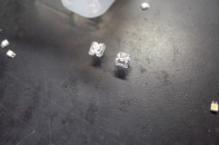 スカイラインV36のテールランプとスピードメーター修理 同型のLEDが在庫にあったため、新品に入れ替えました。