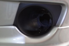  蓋を外します。 