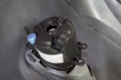 60ハリアーのテールランプシーケンシャルとヘッドライトウィンカー加工 プリウス前期用のガラスフォグランプに交換しました。