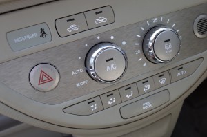 ポルテのエアコンパネル類LED打ち替え