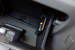 DA17 エブリィのドラレコ&レーダー&キーレスアンサーバック&ミラー格納 このカルソニックのETCも激安です。 セットアップ込で6000円程度です。 セットアップだけで3000円ぐらいかかるので 変に中古品使うよりも新品買ったほうがいいですね~