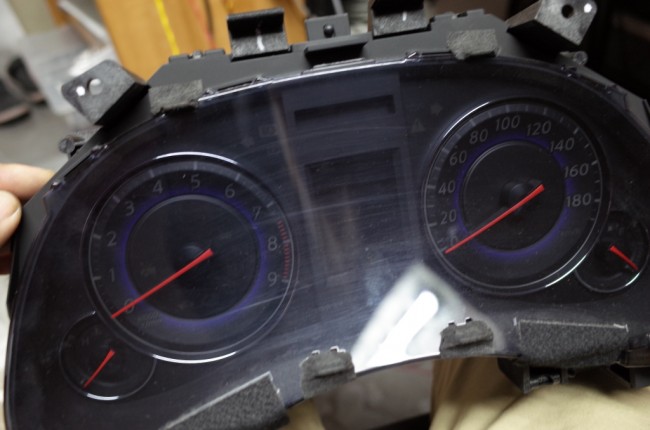   V36スカイラインのスピードメーター修理  