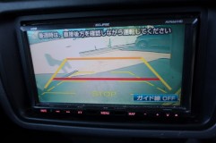  バックカメラの配線通しが一番大変です。 