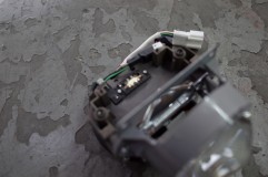  今回LEDを打ち換え予定でいたが、このLEDより明るいLEDが現状手配できないので、今回はフィルムによる色替えで対応しました。 