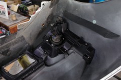  デイライトは1発のLEDで点灯しているようです。 