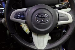  触るとハゲる・汚れる～ とわかっていてもついつい触っちゃいます。 