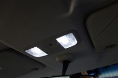 NBOXのナビ&ホーン&LEDカスタム施工 室内灯をLEDに交換。明るすぎず丁度よい明るさで設計しています。