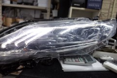 60ハリアーの流れるシーケンシャルウィンカー施工(郵送依頼) 通常白色のアイラインを
