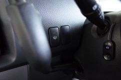 bBのLEDカスタムチューニング施工 もともとのスイッチを新しく変更します。