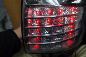 社外品LEDテールランプの修理