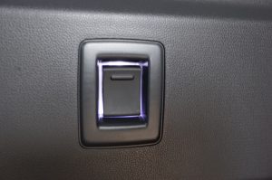 ウェイクのスライドドアPWスイッチの間接照明化
