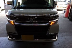 タントカスタムのヘッドライトシーケンシャルウィンカー化