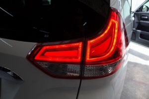 新型フリードのテールランプ4灯化