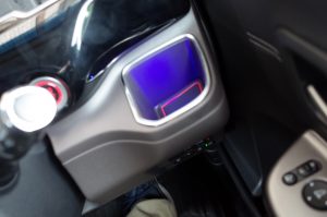 GB5型フリードのインパネ類LED打ち替え（色替え）