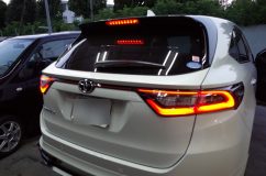 60ハリアー後期型のシーケンシャルテール施工 まずはブレーキのスモール連動化。このハリアーのテールは、ブレーキとスモールを連動させたほうがいいと思います。