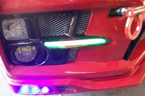 レヴォーグのアクセサリーライナー（NeoPixel）タイプ施工