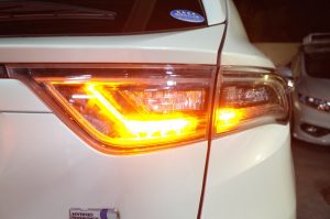 60前期ハリアーのフロント＆テールランプシーケンシャルウィンカー化
