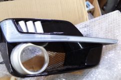 インプレッサのアクセサリライナー加工 お客様のご要望は「隅々まできれいに発光」ということでした。