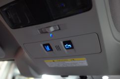 レヴォーグのスピードメーター&エアコンパネルのLED打ち換え 室内灯のスイッチも施工しました。アイサイトのカメラカバーなので固定がちょっと特殊です。