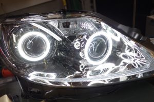 レクサスのヘッドライト加工修理（台風被害）