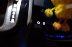 タントのイカリングスイッチ増設 シフト横にスイッチを設置しました