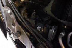 E90 BMWのリングLED化とフォグHID化 リングの交換蓋のところに「Removable No Warranty」の文字が・・・。消耗品扱いではないんですね~