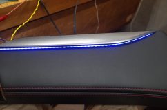 NX300h F Sportsのエアコンパネル他LED打ち替えとエアコン吹出口LED埋め込み 裏からLEDを貼り付けて照射します。
