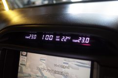 30セルシオのエアコン表示器のホワイト化 ホワイト化することができました。