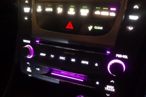 レクサスGSのエアコンパネル＆スピードメーターLED打ち替え施工