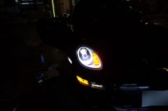 Porche ケイマンのヘッドライト&テールランプ交換 ヘッドライト内のウィンカーをLED化したため、キャンセラー抵抗を別付けしました。