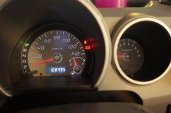 ワゴンRのスピードメーターLED修理 一部が不点灯になっています。