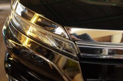  実は年末にシーケンシャルチューブを施工していた車両でしたが、お客様がかなりこだわりの強い方ということで、今回撤去しました。 