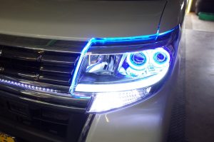 タントのヘッドライトシーケンシャルウィンカー加工