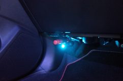  通常青色のLEDを水色に変更しました。 