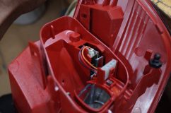 AUDIのテールランプ修理~ 一番怪しいのがこの基板です。これが原因だとかなり厄介です。大抵の欧州車はCANBUSで通信しているので修理不可能となります。