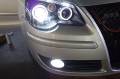 VW ポロのヘッドライト交換とフォグランプスイッチ&配線施工 ロービームはHIDをインストール