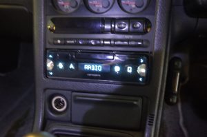 R32スカイラインのオーディオ入れ替え他LED作業