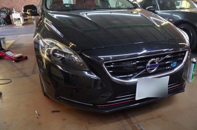   VOLVO V40のデイライト修理とキャリパー塗装～  