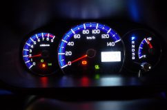  LEDを高輝度タイプに変更することでかなりはっきりとした発色に 