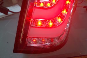 20アルファード社外品テールランプの修理