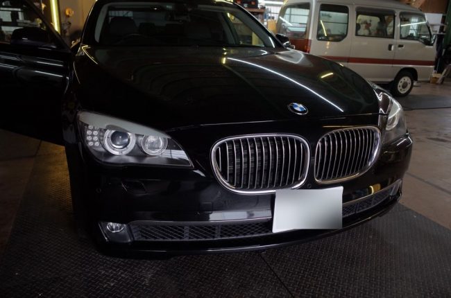   BMWのヘッドライトアイラインLEDの打ち替えとイカリングLED化施工  