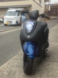  ロービームはLEDを採用し、原付きとしては十分な明るさを確保できました。 