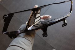 フリードのヘッドライトインナー塗装と各種ガーニッシュ取り付け これだけでもかなり印象が変わりました。