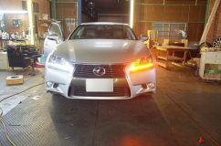 レクサスGSのヘッドライト加工 今回はやりませんでしたが、シーケンシャル点灯も可能です。いまなら流行りのディミングターン(鼓動)もありかもしれません。